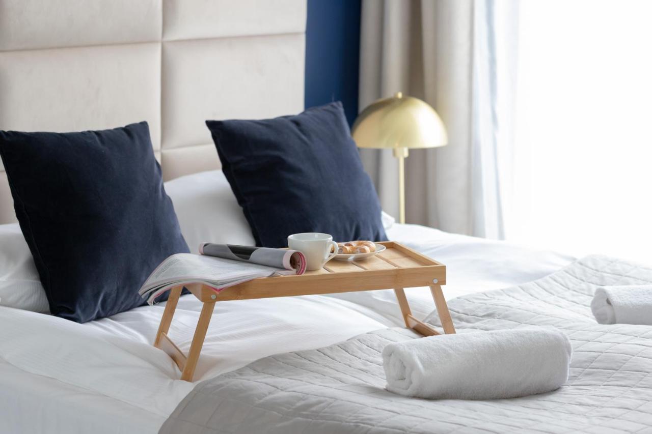Stylish Atol Apartment With Free Parking In The Heart Of Gdansk By Noclegi Renters Bagian luar foto